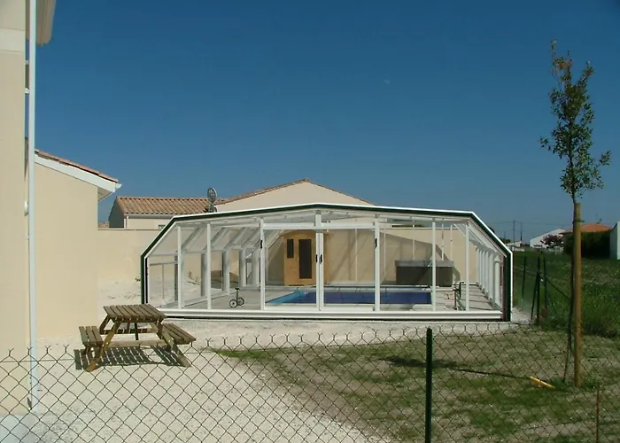 Maison Piscine Couverte Saint-Georges-de-Didonne